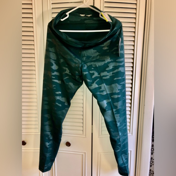 Old Navy Active Elevate Leggings - Picture 1 of 3